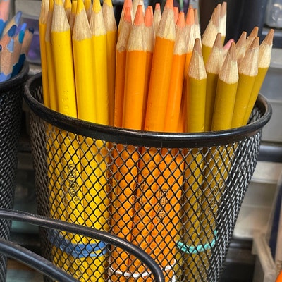 Crayola Colored Pencils - 12 Count Pack In Orange (Single Color Set)