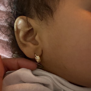 18K Gold Filled CZ Flower Earrings,Huggie Hoop Earrings,Hoop Earrings,Hypoallergenic Huggie Hoop,Gift for Her