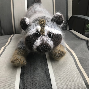KNITTING PATTERN Racoon - Etsy KNITTING PATTERN Racoon - Etsy