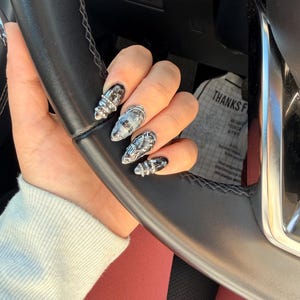 Keyla added a photo of their purchase