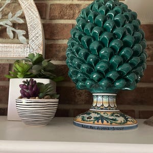 シチリア産の松ぼっくり/陶器製のシチリア産の松ぼっくり - Etsy 日本