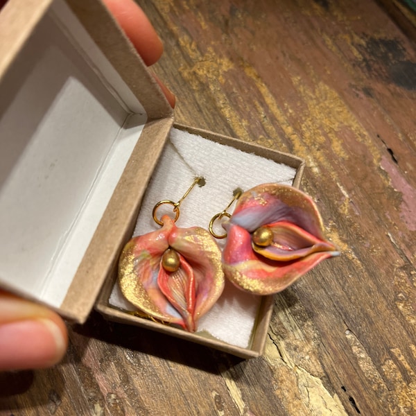 Feminist Floral Vulva Earrings, Yoni Art, Sexy Earrings, Floral Vagina ...
