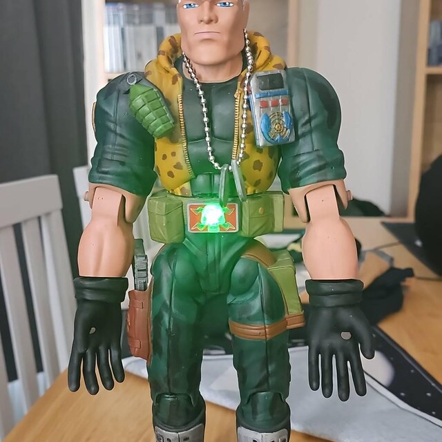 Small Soldiers Major Chip Hazard Replica Statue Figure | eBay