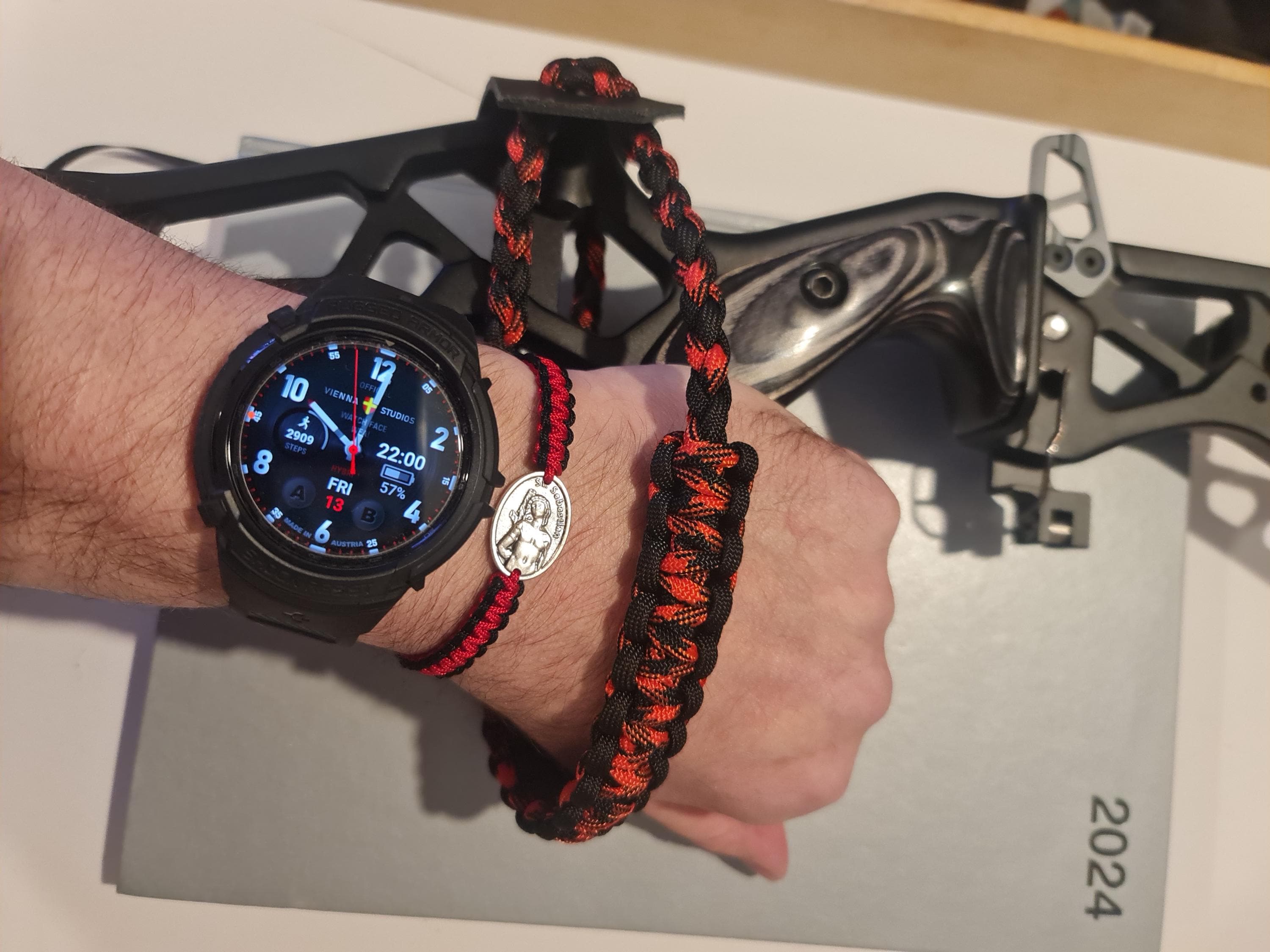 Religiöses Kordelarmband, katholische Heilige Medaille, Männer und Frauen, christlicher Schmuck, Geschenk für St. Michael, Sebastian, Anne, Benedikt, Peregrine, Christopher