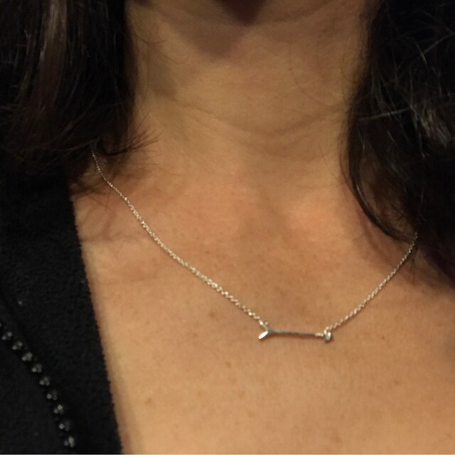 Sterling Silver Sideways Arrow Choker Necklace – Sparkling Cubic Zirconia, Adjustable With Extender