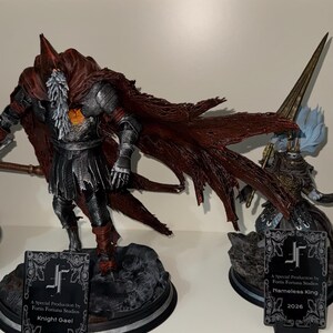 ダークソウル 奴隷騎士ガエルのフィギュア – 彫像 - Etsy 日本