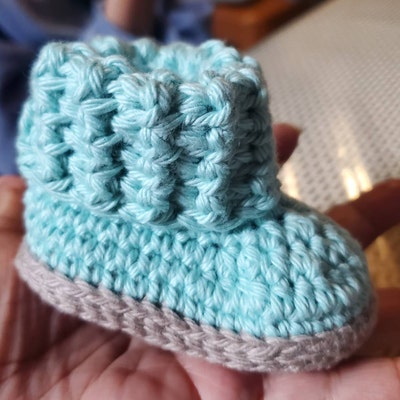 Cuffed Baby Booties Crochet Pattern Sizes 0 12 Months Baby Gift Baby ...