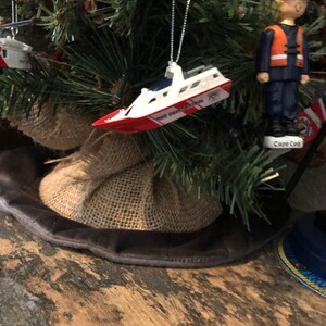 Ilona Steelhammer tree ornament wood 12 days Christmas series 5 gold rings 2 12 tall 14 thick Midwest Cannon Falls NEW old stock 025