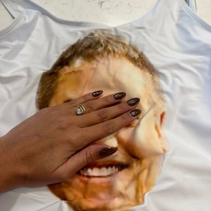 Luana added a photo of their purchase