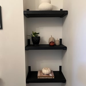ELIZABETH added a photo of their purchase