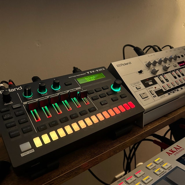 も*す様 Roland TR-6S シンセサイザー ケース説明書付き、赤白ケーブ hq720.jpg?sqp=-