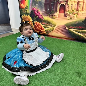 alice in wonderland first birthday dress Alice in Wonderland First Birthday Party Outfit