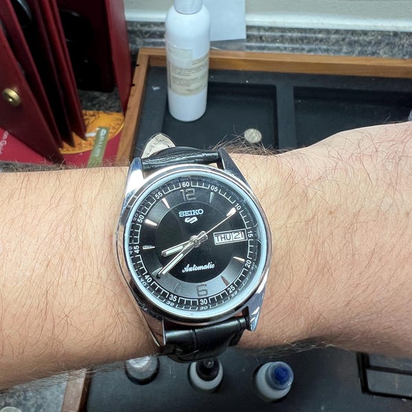Citizen Eagle 7 Automatic Sports Watch – Japan 21J Automatic, Sports Look main image 1