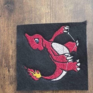100種類のポケモン刺繍デザインカスタマイズ、ベストセラーバンドル