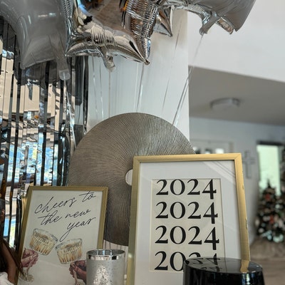 Trendy New Years Eve Decorations 8 PRINTABLES New Year 2024 Printable ...