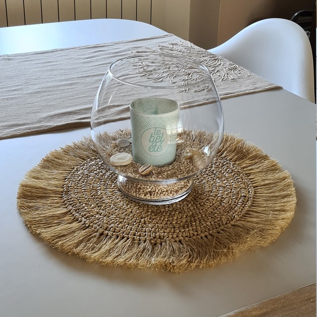 Round Placemat/charger handmade macrame natural/white cotton cord with  fringe - Spouse-ly