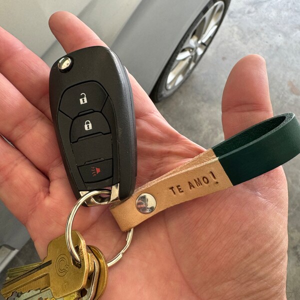 Kiton Green Leather Keychain main image 0