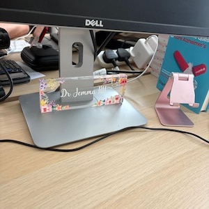 Queenie added a photo of their purchase