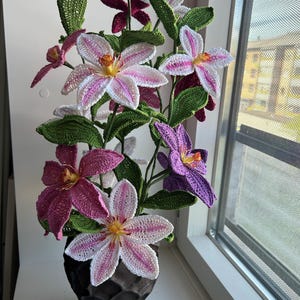 かぎ針編みのクレマチスの花のパターン：写真チュートリアル（PDF