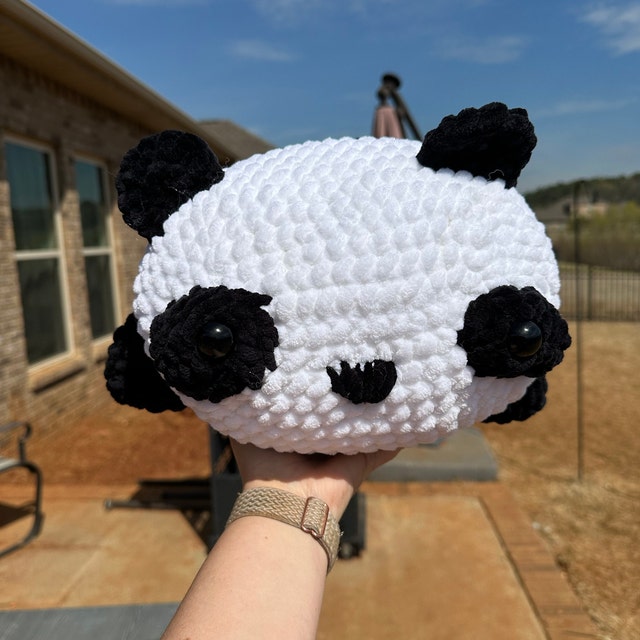 Giant Panda Crochet Pattern – curiouspapaya