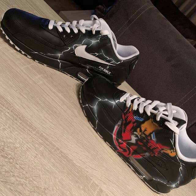 Blijkbaar sla Makkelijker maken Custom Painted Nike Air Max 90 Thunderdome Techno Sneaker Art - Etsy