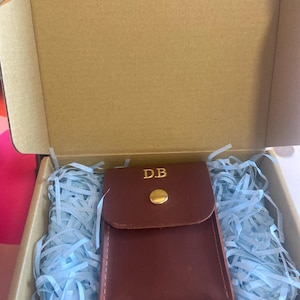 Taylor added a photo of their purchase
