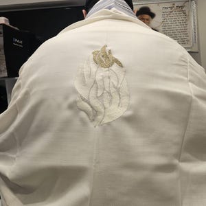 רחמים added a photo of their purchase