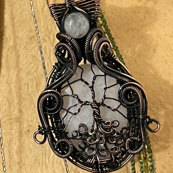 Handmade Copper Wire Tree Of Life Pendant Necklace – Labradorite & Rainbow Moonstone Boho Jewelry