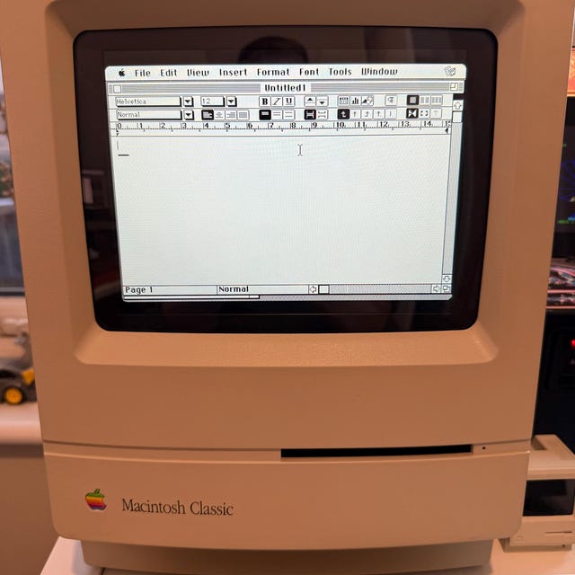 CRT Style LCD Display for Apple Macintosh – 8