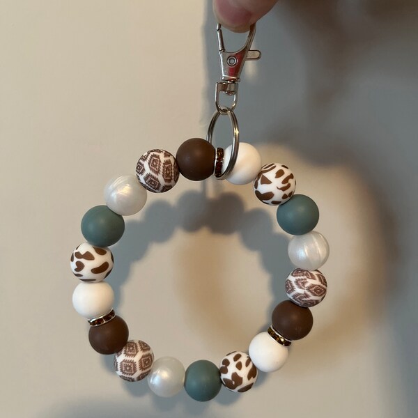 Mama Bear Keychain - Personalized Gifts For Mom