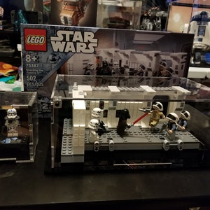 Acrylic Display Case for Lego® Set 75387 Boarding the
