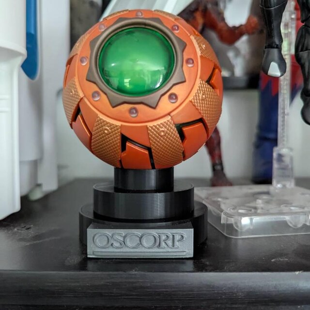 Marvel Legends Green Goblin Pumpkin Bomb Oscorp Display Stand