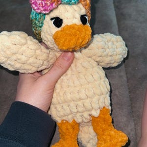 Lyndsi added a photo of their purchase