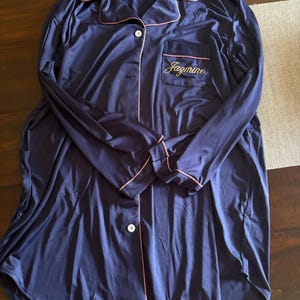 Jazmine added a photo of their purchase