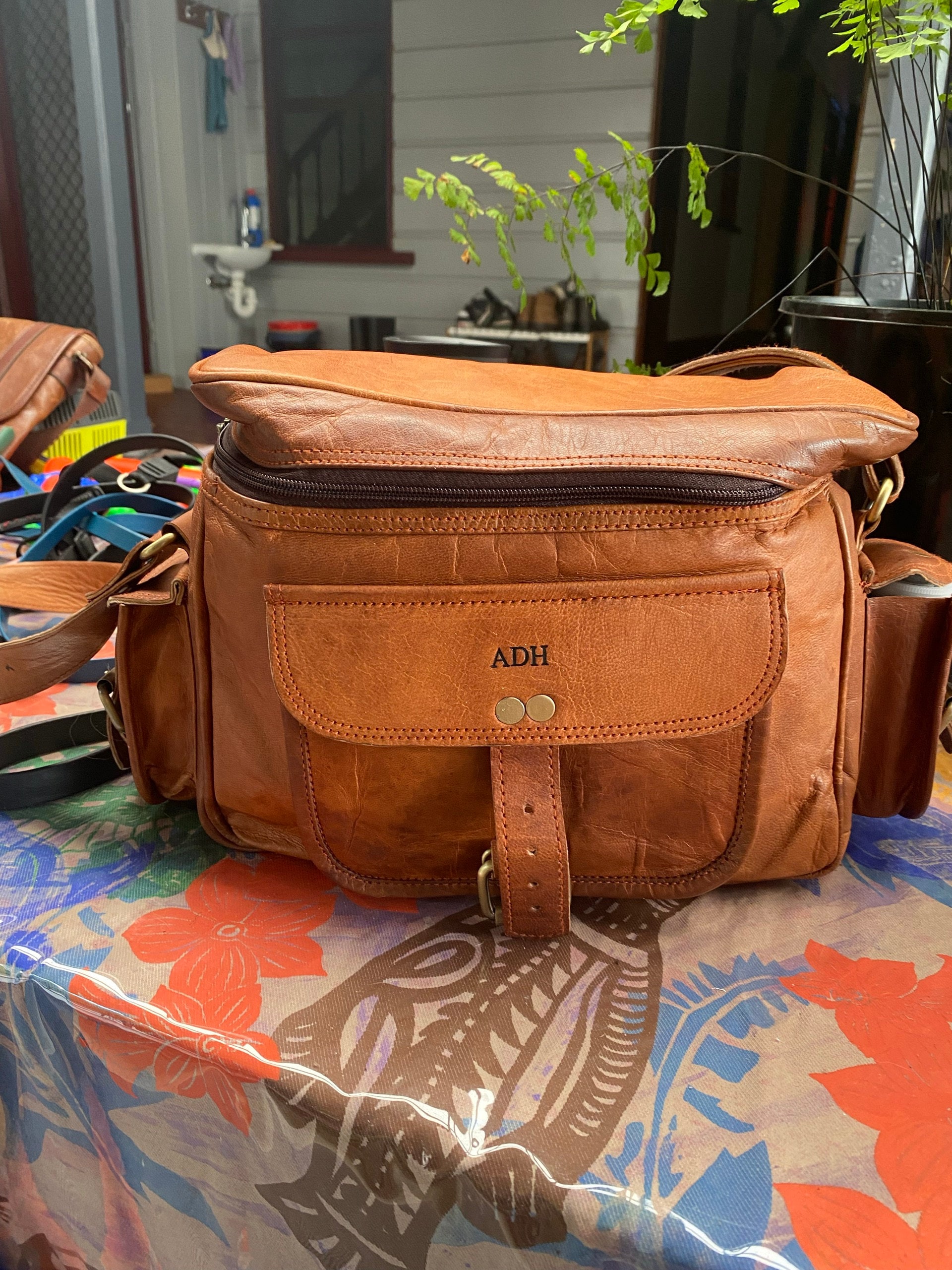 Personalised Leather Camera Bag - Handmade Christmas Gift for Keen Photographer, Dad, Son, Unisex. Pure Vintage Style.