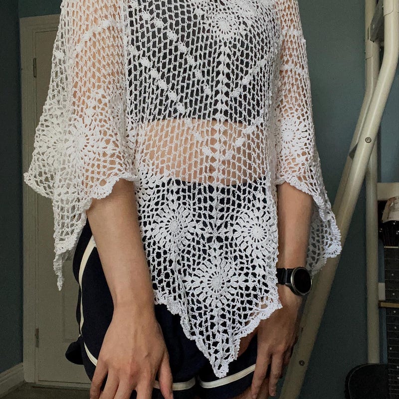 Finished Clover Drift Poncho, made by a customer