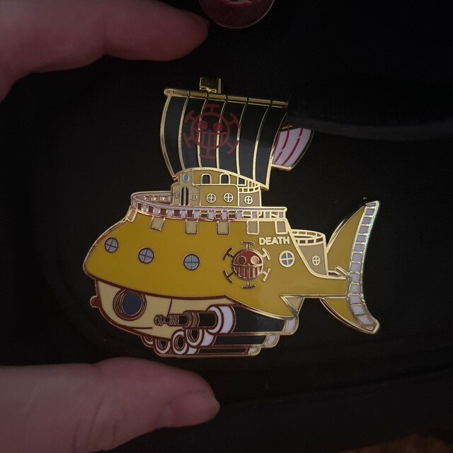 Polar Tang Enamel Pin, Heart Pirate Pin, Pirate Anime Pin - Etsy