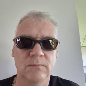 ROBERT hat ein Foto des gekauften Artikels hinzugefügt