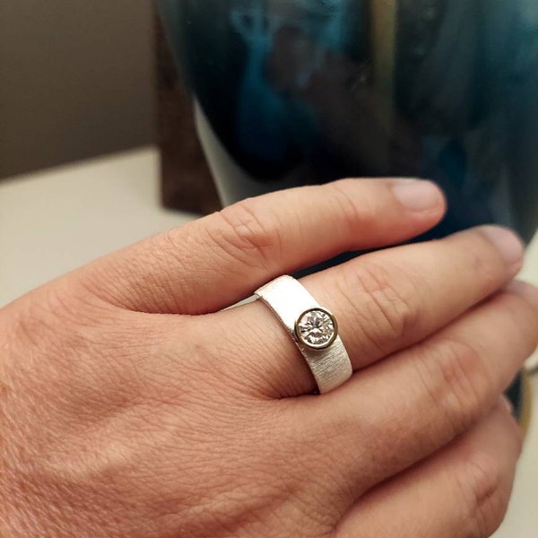 Large Moissanite Silver Wedding Ring main image 1