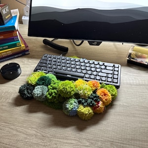 Colorful Moss Rug, Handmade Rug Set, DIY Craft Gift, Soft 3D Area Rug for Living, Home Irregular Carpet, Ousewarming Gift