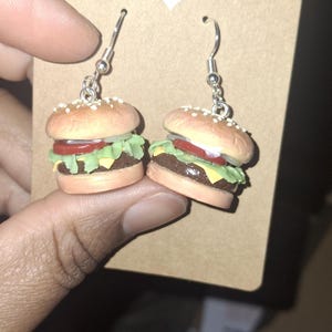 Dameshia added a photo of their purchase