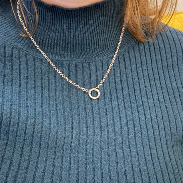 Minimalist Circle Necklace by Caitlyn Minimalist • Rolo Link