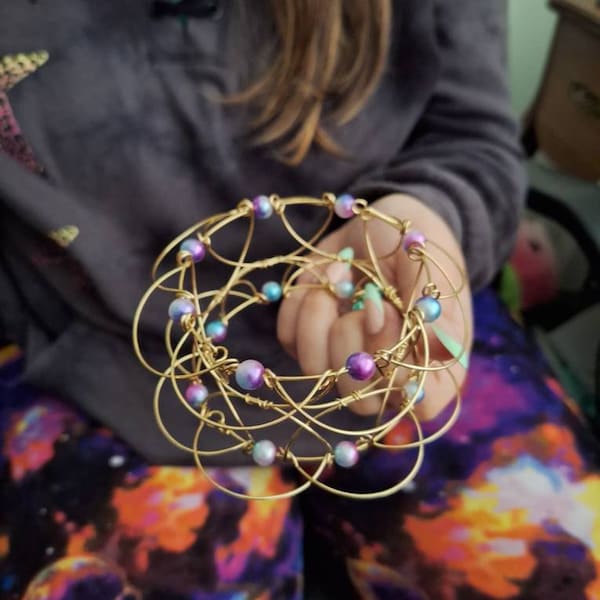 Wire Orgami Ever-shifting Wire Origami Lattice - Elegance in Motion Fidget Toy for ...
