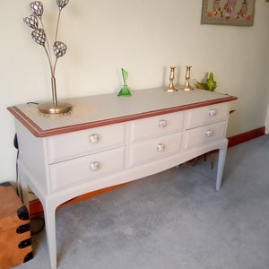 Elisabeth added a photo of their purchase