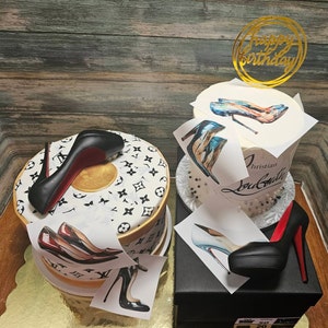 Nicolena added a photo of their purchase