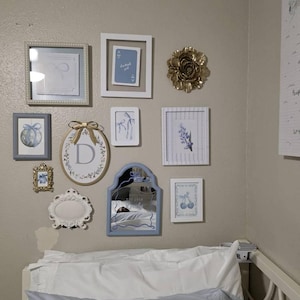 Blue coquette wall decor Grandmillennial print College apartment decor Blue dorm prints Girly wall art Blue aesthetic posters Fancy wall art