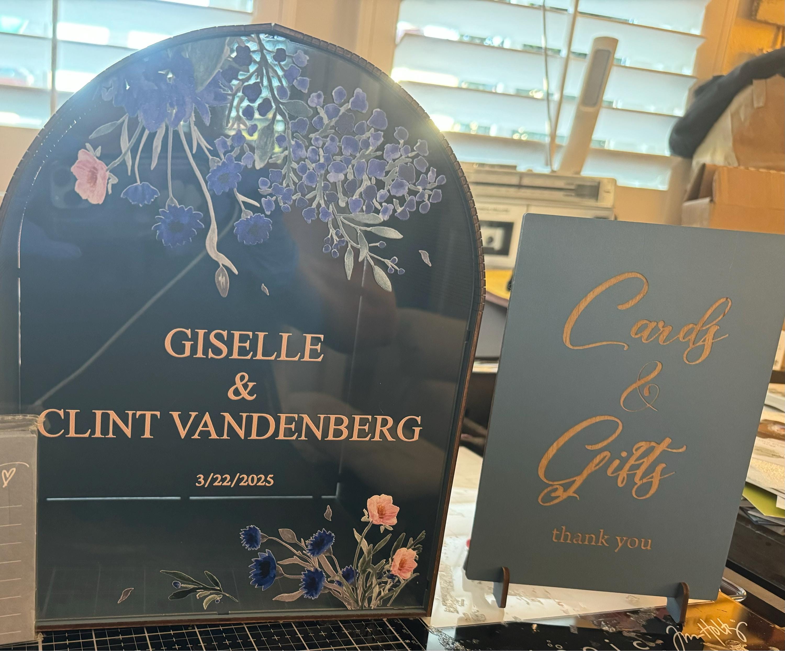 Personalisierte Hochzeitskartenbox mit Schlitz, Gewölbte Hochzeitsumschlagbox, Abschlusskartenbox, Hochzeitsgeschenkkartenbox, Hochzeitsspardose