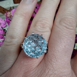 r added a photo of their purchase