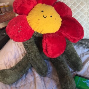 Mr. Flower ぬいぐるみの縫製パターン：19インチのぬいぐるみ（PDF