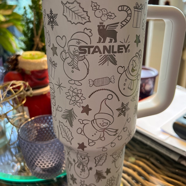 Sunflower Design 40oz Tumbler with Handle, Lid, Straw, Laser Engraved –  Prairie Tale Farm